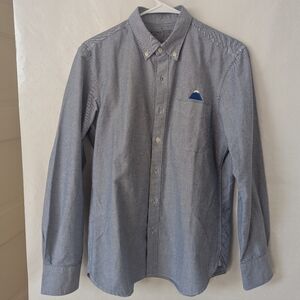 Men's size M Muji Mt. Fuji embroidered long-sleeve button-up shirt